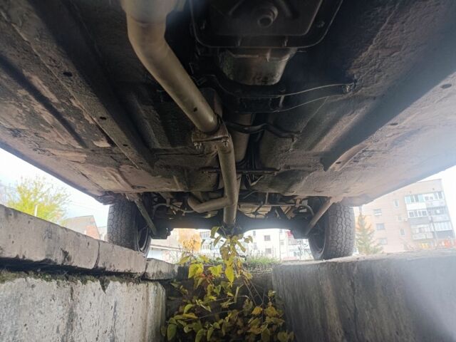 Красный ВАЗ 2107, объемом двигателя 1 л и пробегом 100 тыс. км за 559 $, фото 12 на Automoto.ua