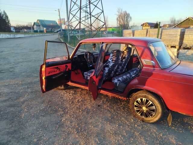 Красный ВАЗ 2107, объемом двигателя 0 л и пробегом 5 тыс. км за 500 $, фото 13 на Automoto.ua