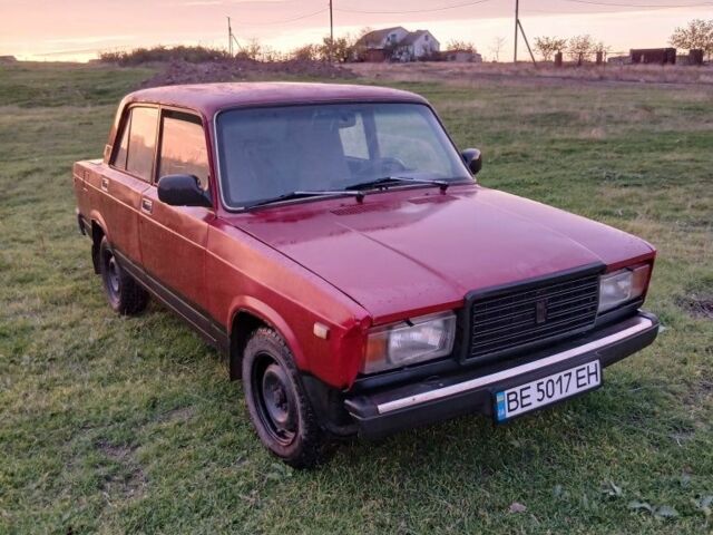Красный ВАЗ 2107, объемом двигателя 0 л и пробегом 369 тыс. км за 580 $, фото 2 на Automoto.ua