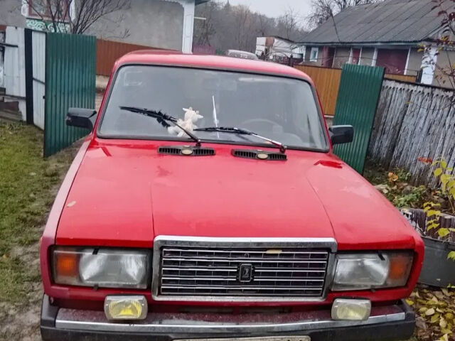 Червоний ВАЗ 2107, об'ємом двигуна 1.5 л та пробігом 421 тис. км за 550 $, фото 3 на Automoto.ua