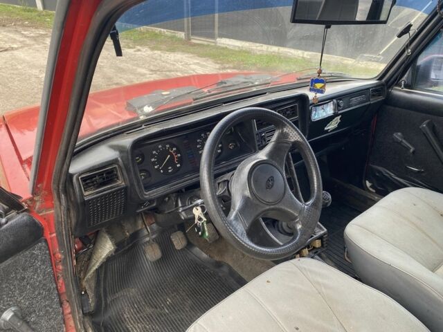 Красный ВАЗ 2107, объемом двигателя 1.5 л и пробегом 2 тыс. км за 600 $, фото 6 на Automoto.ua