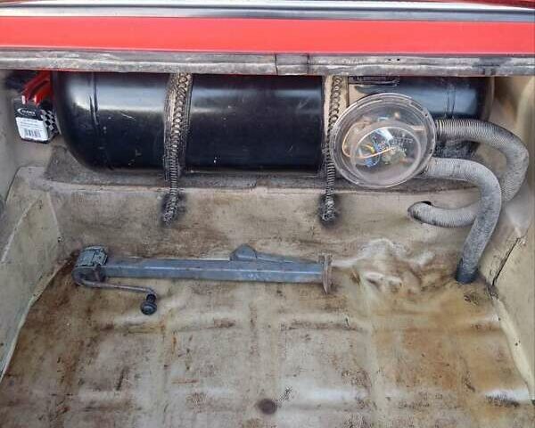 Красный ВАЗ 2107, объемом двигателя 1.57 л и пробегом 203 тыс. км за 1000 $, фото 5 на Automoto.ua