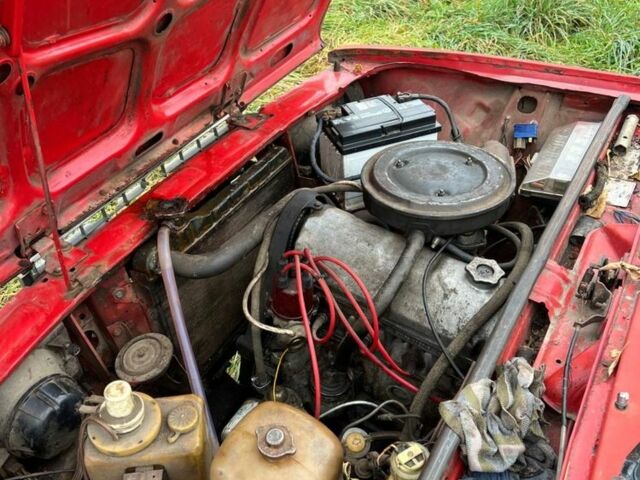 Красный ВАЗ 2107, объемом двигателя 0 л и пробегом 65 тыс. км за 600 $, фото 1 на Automoto.ua