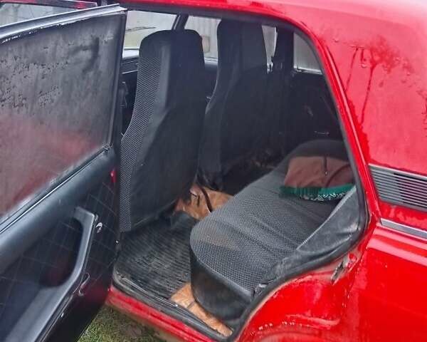 Красный ВАЗ 2107, объемом двигателя 1.5 л и пробегом 421 тыс. км за 550 $, фото 4 на Automoto.ua