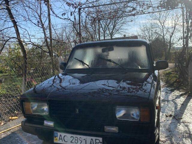 Красный ВАЗ 2107, объемом двигателя 0 л и пробегом 80 тыс. км за 400 $, фото 3 на Automoto.ua