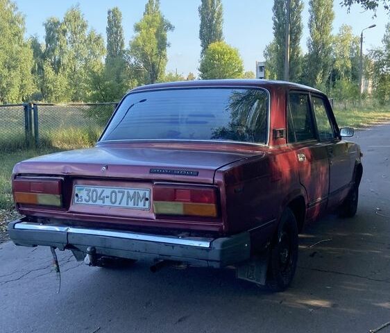 Красный ВАЗ 2107, объемом двигателя 1.5 л и пробегом 1 тыс. км за 500 $, фото 2 на Automoto.ua
