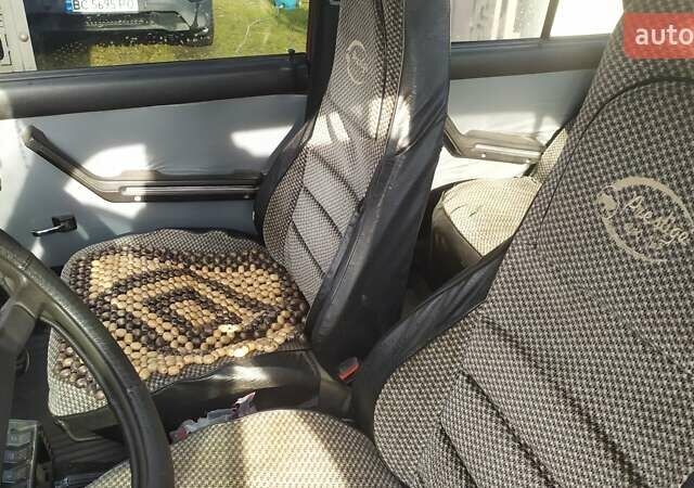 Красный ВАЗ 2107, объемом двигателя 1.5 л и пробегом 120 тыс. км за 850 $, фото 7 на Automoto.ua