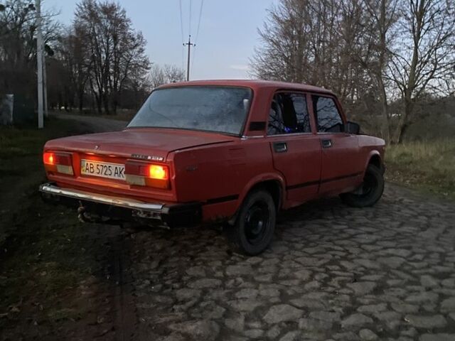 Красный ВАЗ 2107, объемом двигателя 1.5 л и пробегом 55 тыс. км за 474 $, фото 2 на Automoto.ua