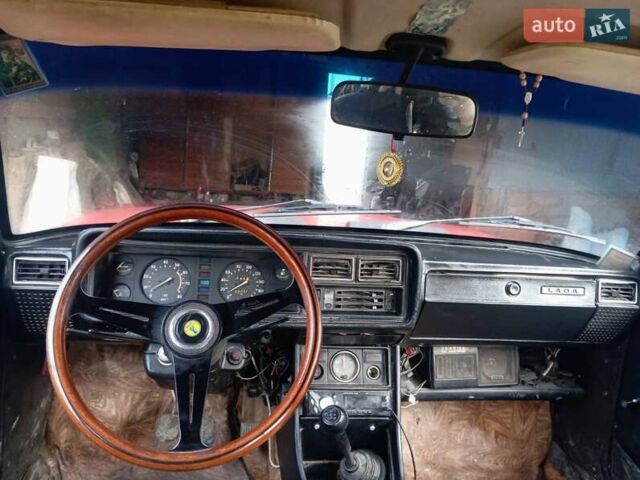 Красный ВАЗ 2107, объемом двигателя 1.57 л и пробегом 203 тыс. км за 1000 $, фото 2 на Automoto.ua