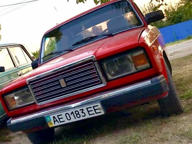 Красный ВАЗ 2107, объемом двигателя 1.3 л и пробегом 3 тыс. км за 851 $, фото 3 на Automoto.ua