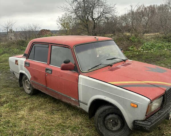 Красный ВАЗ 2107, объемом двигателя 1.5 л и пробегом 666 тыс. км за 712 $, фото 6 на Automoto.ua