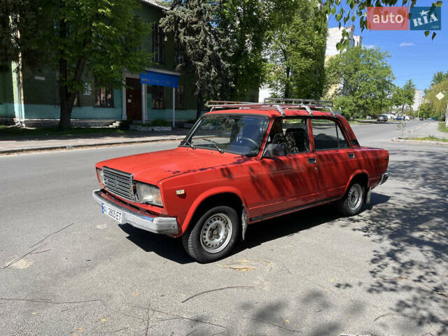 Червоний ВАЗ 2107, об'ємом двигуна 1.45 л та пробігом 150 тис. км за 1100 $, фото 1 на Automoto.ua