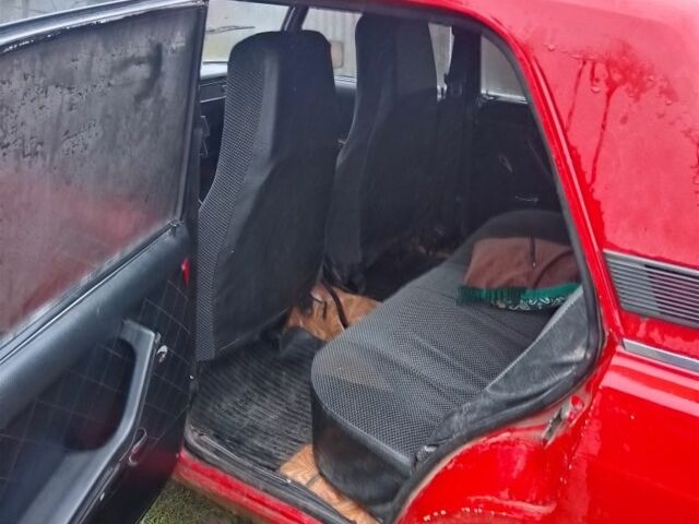 Красный ВАЗ 2107, объемом двигателя 0 л и пробегом 421 тыс. км за 550 $, фото 5 на Automoto.ua