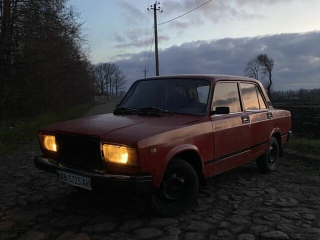 Красный ВАЗ 2107, объемом двигателя 1.5 л и пробегом 55 тыс. км за 474 $, фото 1 на Automoto.ua