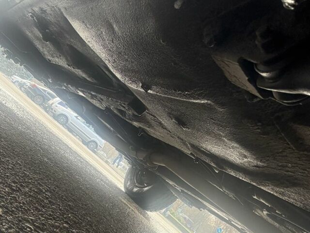 Красный ВАЗ 2107, объемом двигателя 1.5 л и пробегом 200 тыс. км за 593 $, фото 1 на Automoto.ua