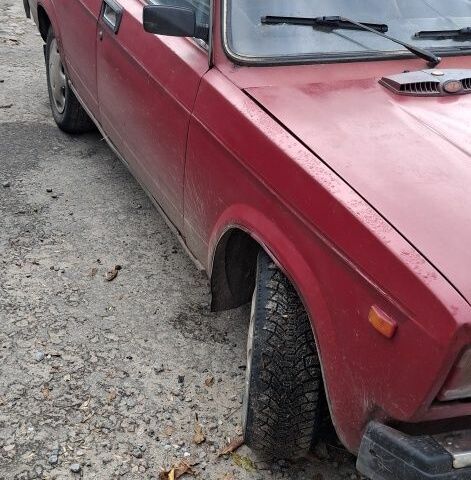 Красный ВАЗ 2107, объемом двигателя 0 л и пробегом 90 тыс. км за 500 $, фото 7 на Automoto.ua