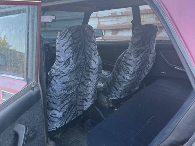 Красный ВАЗ 2107, объемом двигателя 0 л и пробегом 50 тыс. км за 466 $, фото 4 на Automoto.ua