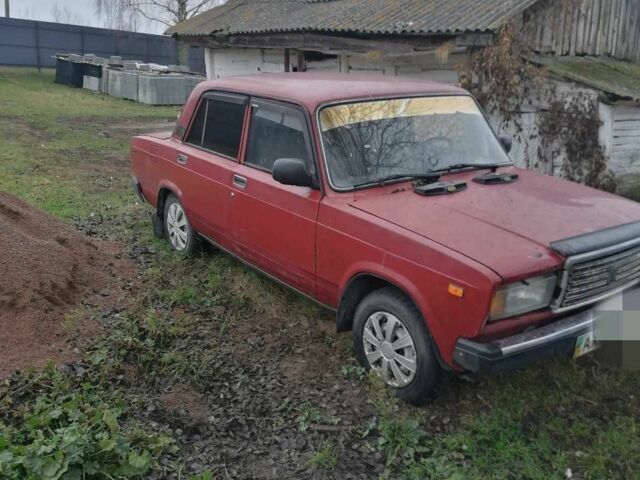 Красный ВАЗ 2107, объемом двигателя 1.5 л и пробегом 2 тыс. км за 720 $, фото 4 на Automoto.ua