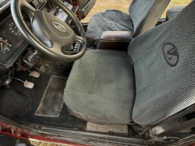 ВАЗ 2107 1991 у Миргороде на Automoto.ua Червоний ВАЗ 2107, об'ємом двигуна 1.5 л та пробігом 30 тис. км за 950 $, фото 14 на Automoto.ua
