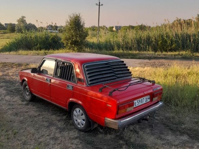 Красный ВАЗ 2107, объемом двигателя 0 л и пробегом 50 тыс. км за 834 $, фото 5 на Automoto.ua
