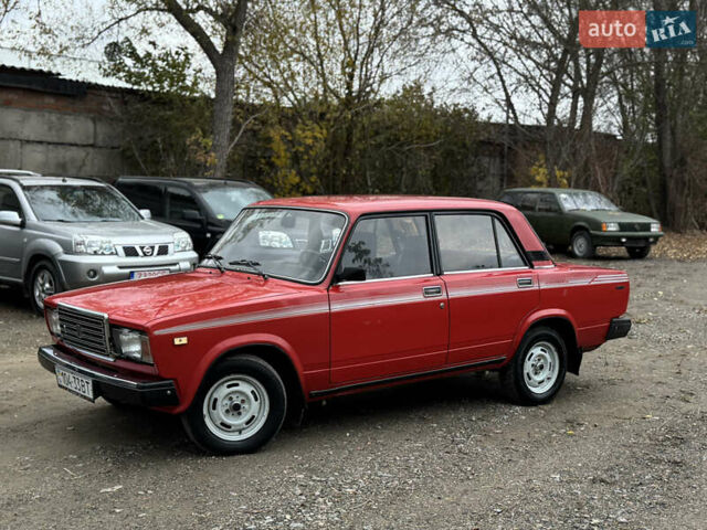 ВАЗ 2107 1991 в Виннице на Automoto.ua Красный ВАЗ 2107, объемом двигателя 1.3 л и пробегом 124 тыс. км за 1750 $, фото 2 на Automoto.ua