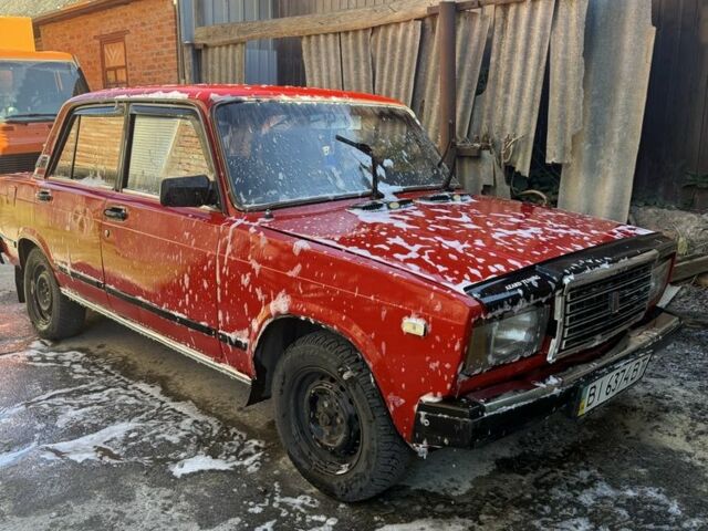 ВАЗ 2107 1991 у Миргороде на Automoto.ua Червоний ВАЗ 2107, об'ємом двигуна 1.5 л та пробігом 30 тис. км за 950 $, фото 1 на Automoto.ua