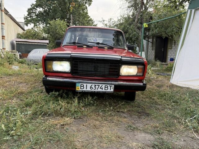 ВАЗ 2107 1991 у Миргороде на Automoto.ua Червоний ВАЗ 2107, об'ємом двигуна 1.5 л та пробігом 30 тис. км за 950 $, фото 8 на Automoto.ua