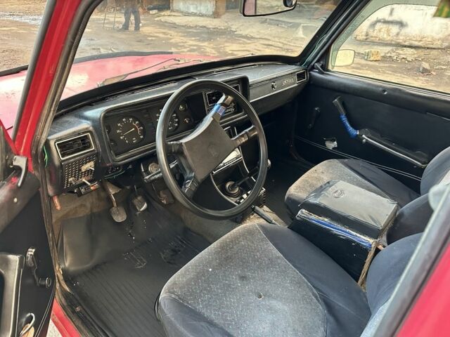 ВАЗ 2107 1991 в Балте на Automoto.ua Красный ВАЗ 2107, объемом двигателя 1.5 л и пробегом 300 тыс. км за 800 $, фото 6 на Automoto.ua