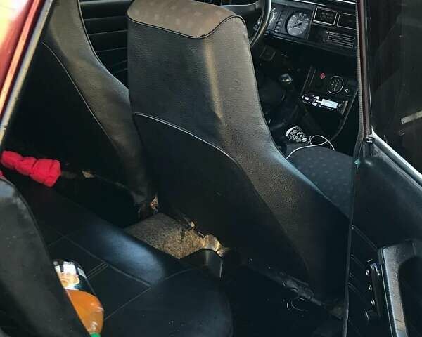 Красный ВАЗ 2107, объемом двигателя 1.6 л и пробегом 376 тыс. км за 1500 $, фото 5 на Automoto.ua