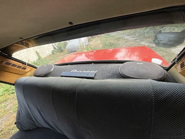 ВАЗ 2107 1991 у Миргороде на Automoto.ua Червоний ВАЗ 2107, об'ємом двигуна 1.5 л та пробігом 30 тис. км за 950 $, фото 20 на Automoto.ua