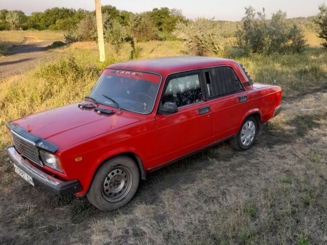 Красный ВАЗ 2107, объемом двигателя 0 л и пробегом 50 тыс. км за 834 $, фото 2 на Automoto.ua