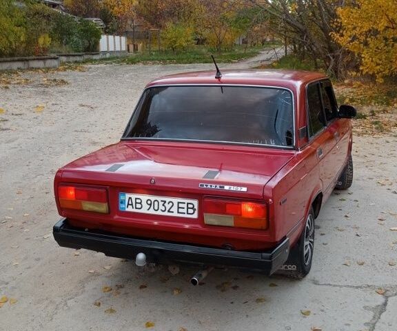 ВАЗ 2107 1991 в Каневе на Automoto.ua Красный ВАЗ 2107, объемом двигателя 1.5 л и пробегом 90 тыс. км за 833 $, фото 2 на Automoto.ua