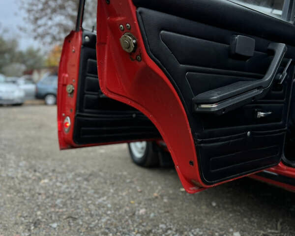 ВАЗ 2107 1991 в Виннице на Automoto.ua Красный ВАЗ 2107, объемом двигателя 1.3 л и пробегом 124 тыс. км за 1750 $, фото 18 на Automoto.ua