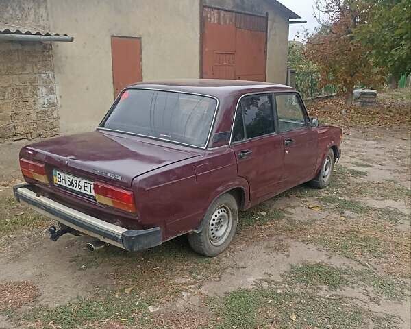 Красный ВАЗ 2107, объемом двигателя 1.45 л и пробегом 200 тыс. км за 650 $, фото 8 на Automoto.ua
