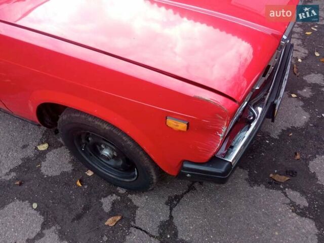 ВАЗ 2107 1992 в Львове на Automoto.ua Красный ВАЗ 2107, объемом двигателя 1.5 л и пробегом 35 тыс. км за 1300 $, фото 29 на Automoto.ua