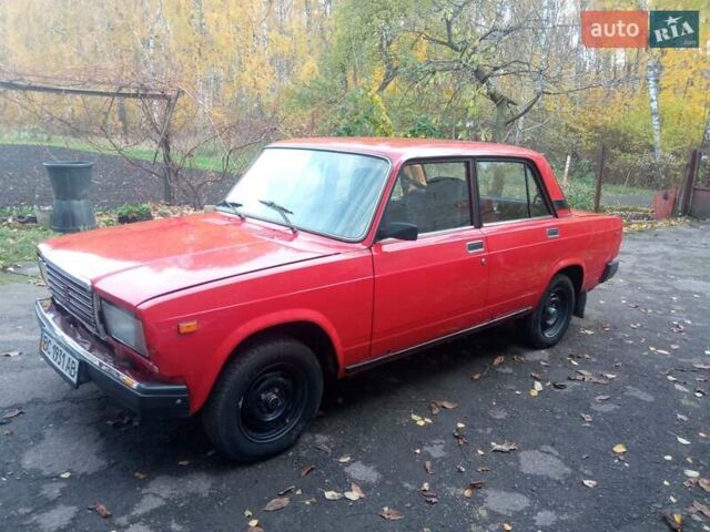 ВАЗ 2107 1992 в Львове на Automoto.ua Красный ВАЗ 2107, объемом двигателя 1.5 л и пробегом 35 тыс. км за 1300 $, фото 21 на Automoto.ua