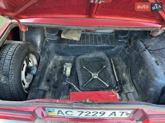 Красный ВАЗ 2107, объемом двигателя 1.45 л и пробегом 63 тыс. км за 500 $, фото 12 на Automoto.ua