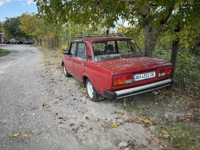 Красный ВАЗ 2107, объемом двигателя 0 л и пробегом 200 тыс. км за 700 $, фото 2 на Automoto.ua