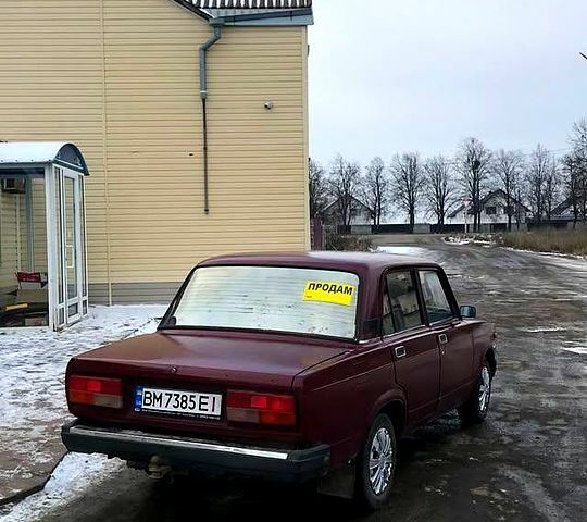 Красный ВАЗ 2107, объемом двигателя 15 л и пробегом 0 тыс. км за 840 $, фото 2 на Automoto.ua