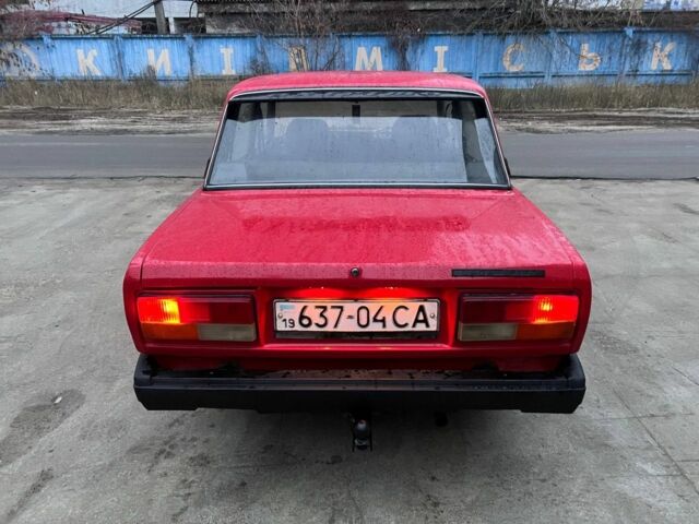 Красный ВАЗ 2107, объемом двигателя 0 л и пробегом 180 тыс. км за 947 $, фото 4 на Automoto.ua