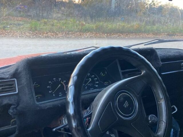 Красный ВАЗ 2107, объемом двигателя 1.3 л и пробегом 100 тыс. км за 358 $, фото 7 на Automoto.ua