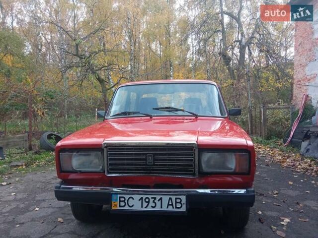 ВАЗ 2107 1992 в Львове на Automoto.ua Красный ВАЗ 2107, объемом двигателя 1.5 л и пробегом 35 тыс. км за 1300 $, фото 19 на Automoto.ua