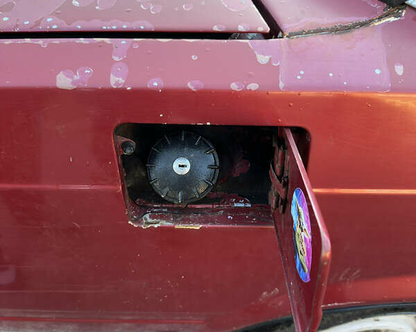 Красный ВАЗ 2107, объемом двигателя 1.45 л и пробегом 63 тыс. км за 500 $, фото 10 на Automoto.ua