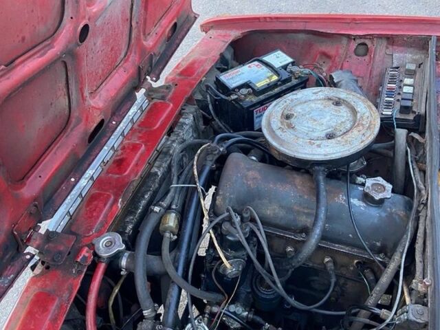 Красный ВАЗ 2107, объемом двигателя 1.3 л и пробегом 100 тыс. км за 358 $, фото 6 на Automoto.ua