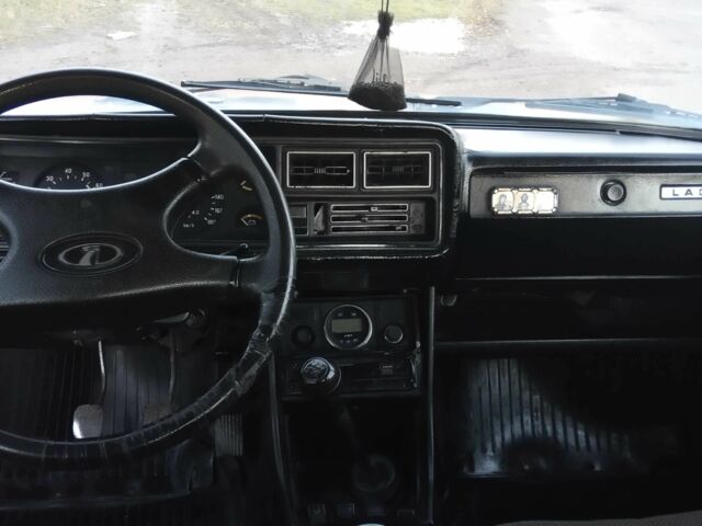 Красный ВАЗ 2107, объемом двигателя 1.3 л и пробегом 330 тыс. км за 375 $, фото 17 на Automoto.ua