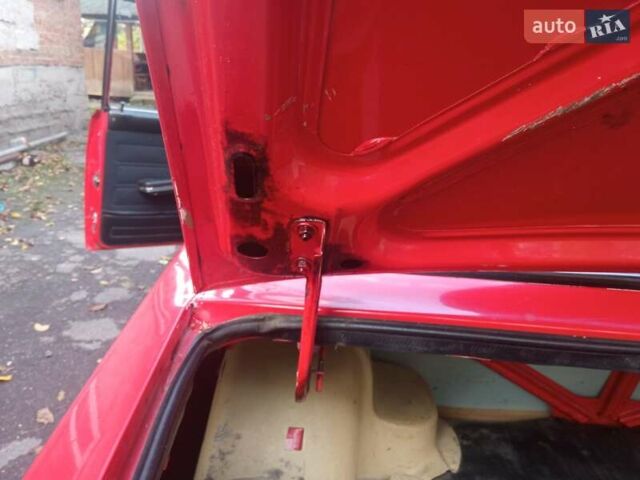 ВАЗ 2107 1992 в Львове на Automoto.ua Красный ВАЗ 2107, объемом двигателя 1.5 л и пробегом 35 тыс. км за 1300 $, фото 2 на Automoto.ua