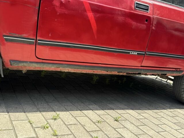 Красный ВАЗ 2107, объемом двигателя 1.3 л и пробегом 20 тыс. км за 399 $, фото 6 на Automoto.ua