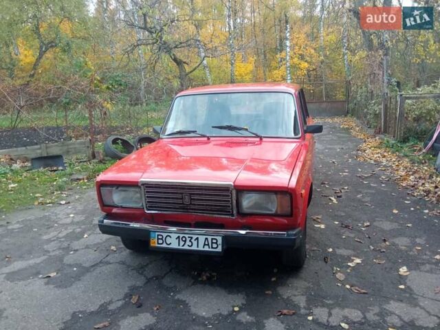 ВАЗ 2107 1992 в Львове на Automoto.ua Красный ВАЗ 2107, объемом двигателя 1.5 л и пробегом 35 тыс. км за 1300 $, фото 27 на Automoto.ua