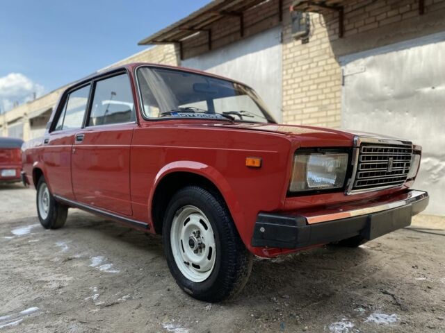 Красный ВАЗ 2107, объемом двигателя 1.5 л и пробегом 72 тыс. км за 2200 $, фото 6 на Automoto.ua