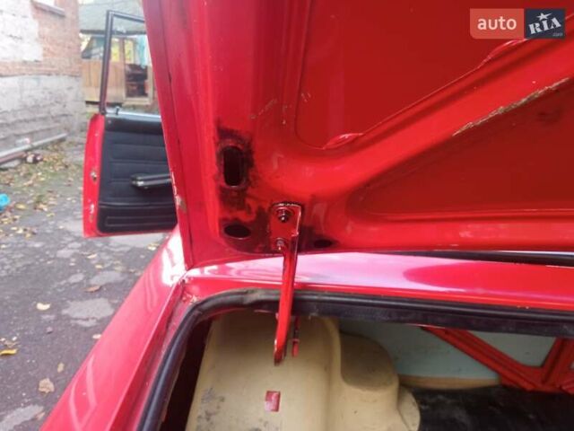 ВАЗ 2107 1992 в Львове на Automoto.ua Красный ВАЗ 2107, объемом двигателя 1.5 л и пробегом 35 тыс. км за 1300 $, фото 44 на Automoto.ua